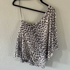 New York & Company One Shoulder Animal Print Top Size M